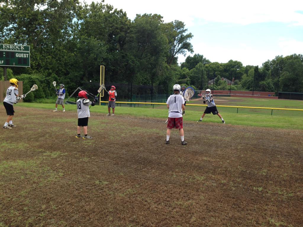 lb3stlouis's tweet photo. Just a little long pass competition this morning http://t.co/0XIgYxGhAi