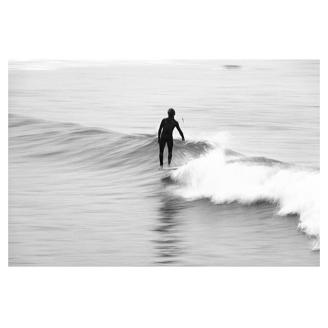 surfcultureart's tweet photo. @miasara captures the balance of movement and stillness flawlessly in one single moment featuring our junior shredd… http://t.co/n7fsP56y35