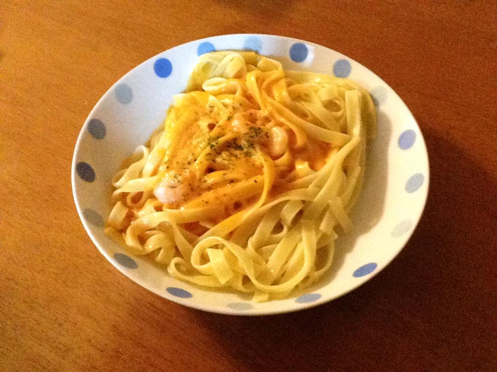 1001hiroya's tweet photo. 夜食
冷凍食品のやつ http://t.co/WfnhB97oDA