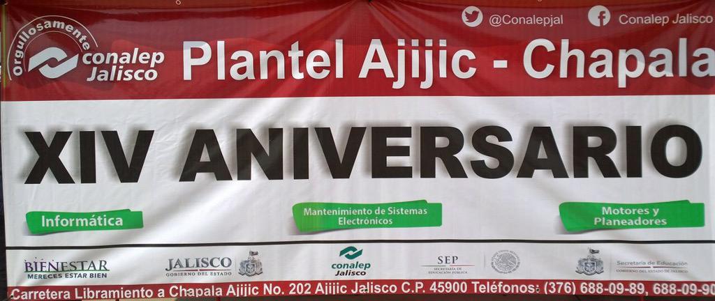 iiglesiase's tweet photo. Gran evento d aniversario del plantel @conalepajijic #CONALEPJAL #LaEducaciónEsLaSolución @AristotelesSD @pacoayon http://t.co/mZx1BHlZhT