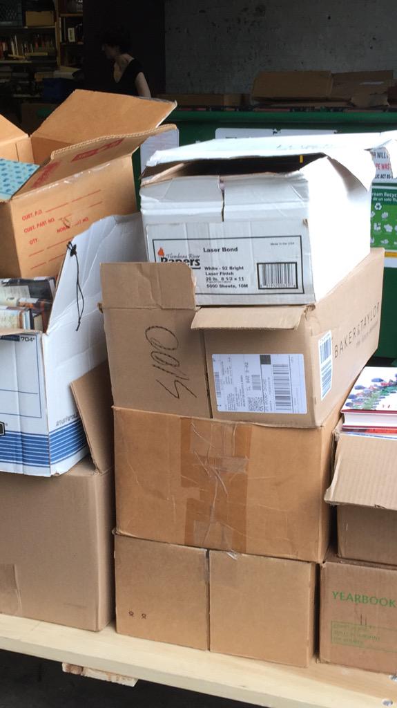 bigrigbook's tweet photo. Dropped off hundreds of books at Open Books today. The warehouse people were not polite. Unusual. Great organization! http://t.co/kNhk1orChR