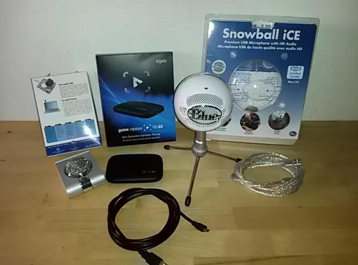RedNayR_'s tweet photo. YouTube starter kit giveaway! 

TO ENTER YOU MUST:
- RETWEET
- FOLLOW ME &amp; @NorthShock &amp; @VueHolt &amp; @ArrowJSL http://t.co/JuzaqgtTGJ