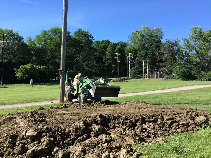 bensprague's tweet photo. Construction is under way at @BangorMuniGC for the free 4-hole kids course to be partnered with The First Tee. http://t.co/XSYblpNf8W
