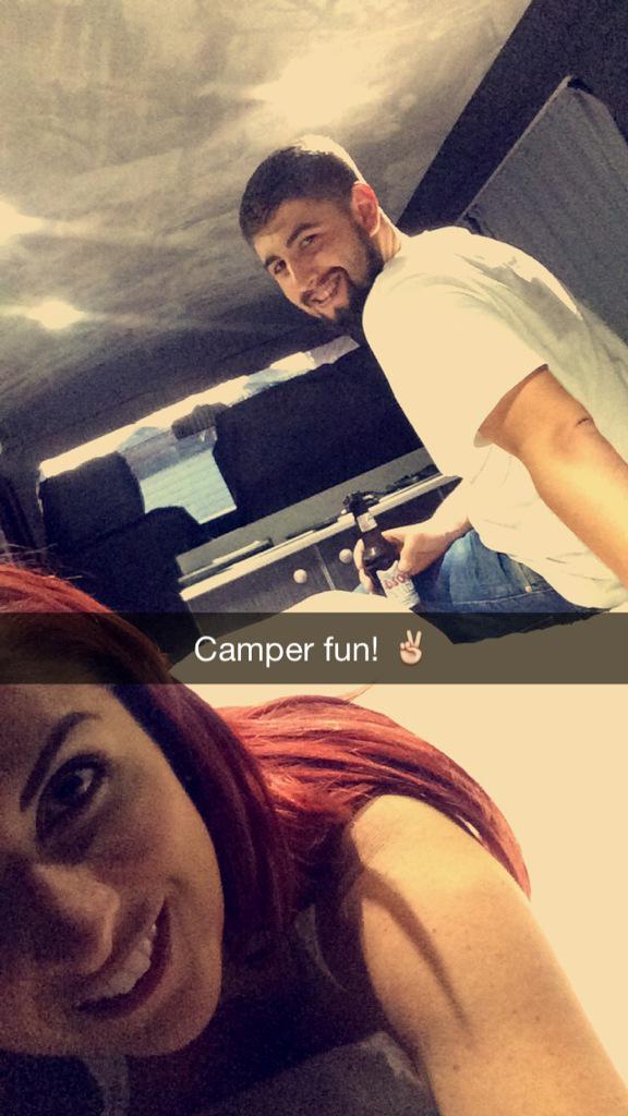 beccysplums's tweet photo. 🚐👌🍻😘 http://t.co/SAVtghxaJS