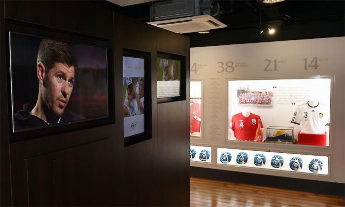 LFCIndonesia's tweet photo. GALERI FOTO #LFCIndonesia: Museum interaktif #LFC luncurkan koleksi Steven Gerrard http://t.co/g2Wg3ejwho http://t.co/dnWN3uarNW