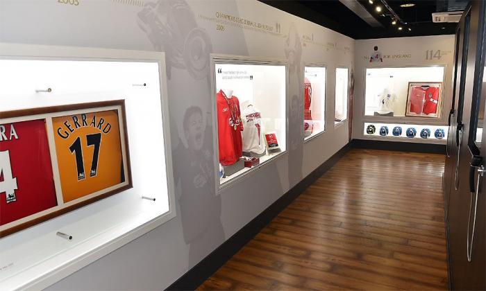 LFCIndonesia's tweet photo. GALERI FOTO #LFCIndonesia: Museum interaktif #LFC luncurkan koleksi Steven Gerrard http://t.co/g2Wg3ejwho http://t.co/dnWN3uarNW