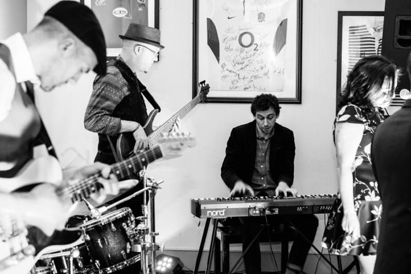 AudiokicksMatty's tweet photo. Rugby club gig!!!! #weddings #party #music http://t.co/g1Uxn7mSef