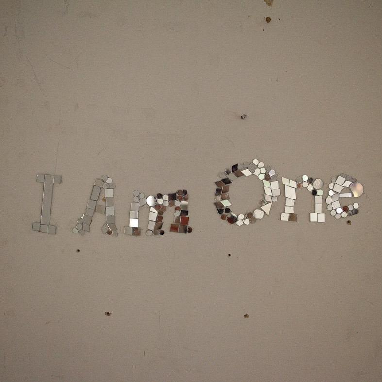 LisaBatacchi's tweet photo. #movinUpLisaBatacchi #movinUpLive my recent work "I can become many?*", 2015 at #clarkhouseinitiative #bombay http://t.co/6azfMgjqa2