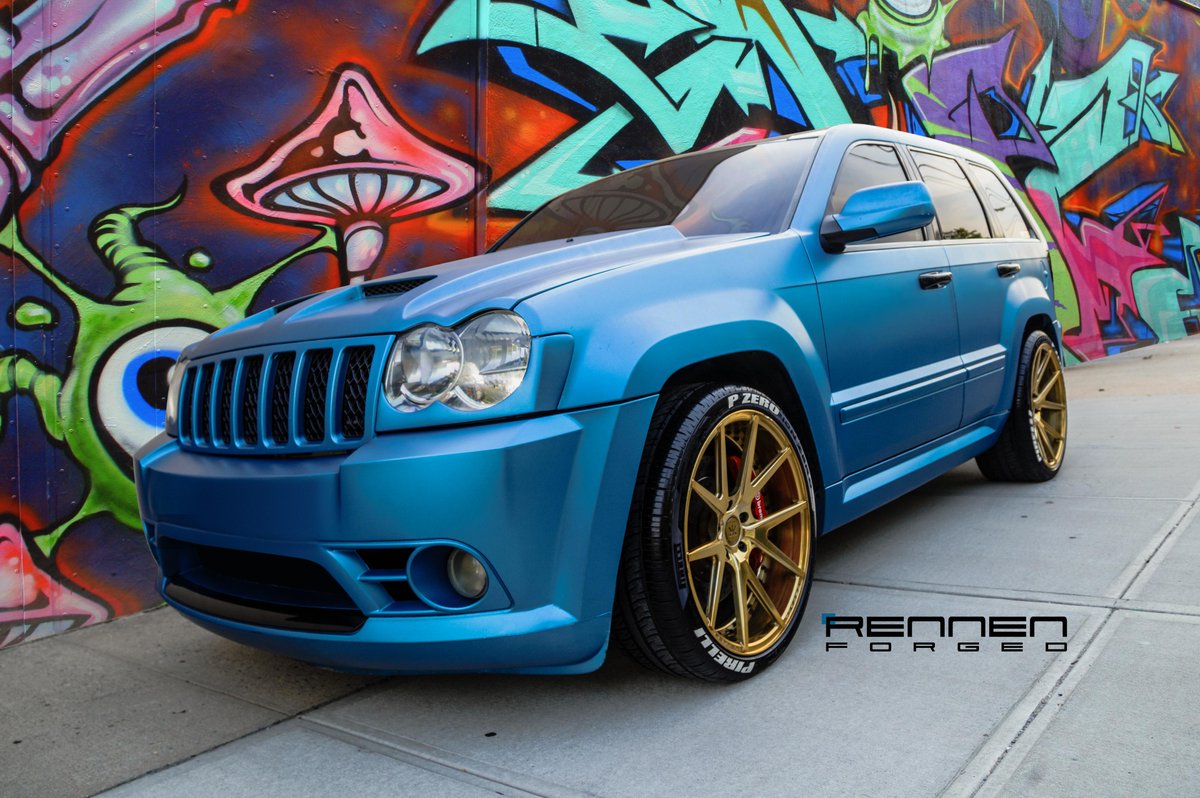 RennenForged's tweet photo. #MatteBlue #Jeep #SRT8 on #Rennen #Forged #RL55 #wheels 
#jeeplife #srt #rennenforged #forgedwheels #graffiti #jeeps http://t.co/Y9DBY2tEAT