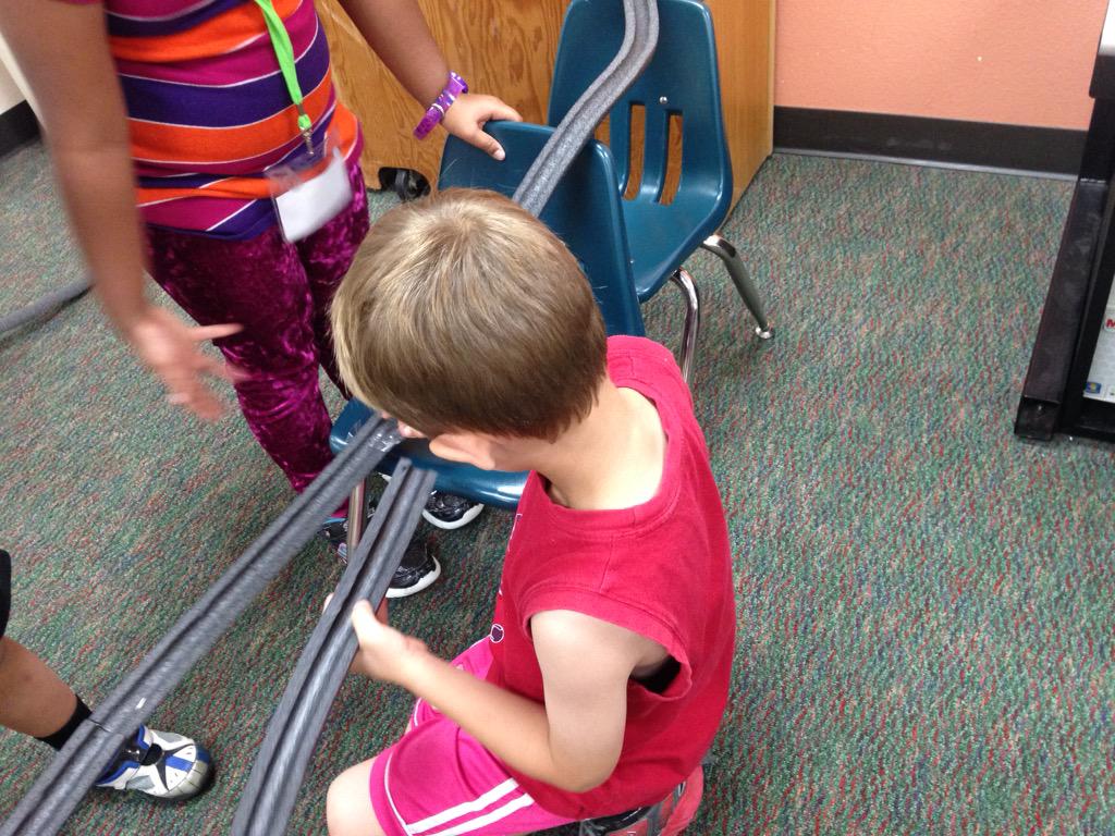 dshelto1's tweet photo. Roller coaster Fun!! #PISDPEPII http://t.co/SZfz2JJo3b