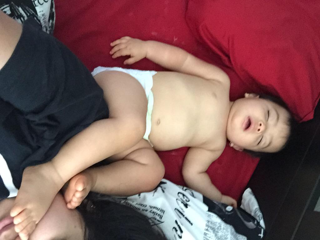 Lizz_Harmon24's tweet photo. My baby slept in yesterday morning! http://t.co/ie3MOm4JOs