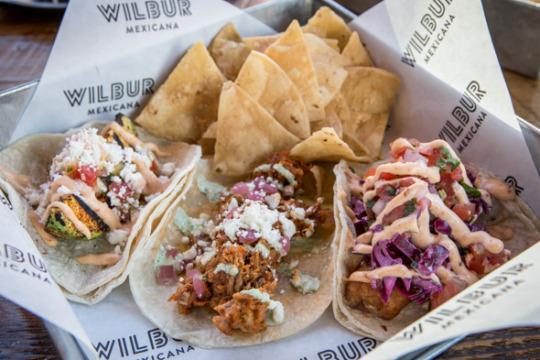 prjctspcs's tweet image. Hey @WilburMexicana! You made our Top 6 in the #6ix. Thx for being yummy ow.ly/OK4ly #KingWest #tacos