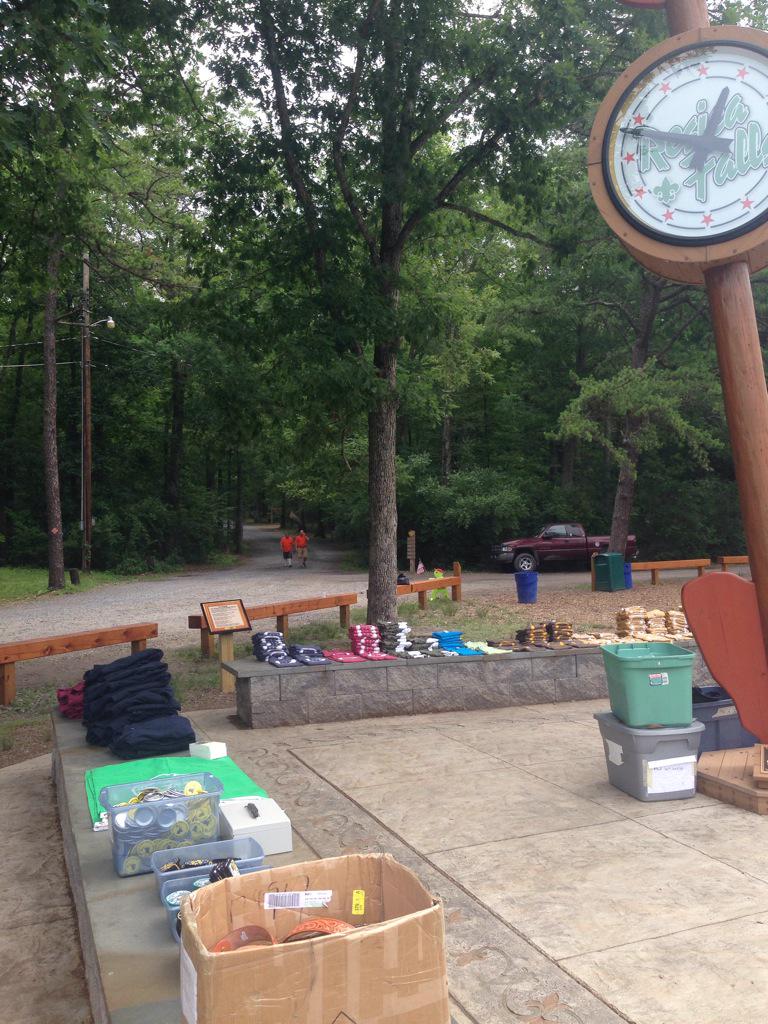 RFSRTradingPost's tweet photo. Come to the Clocktower for our #tbthursday sale! Checkout the great sales! http://t.co/c3w25hpsX0