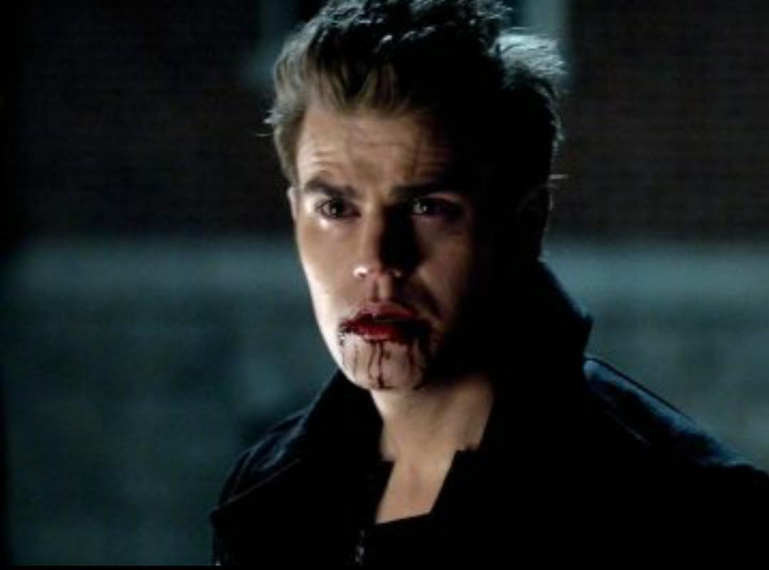 TVDchoices's tweet photo. RT for Damon // FAV for Stefan http://t.co/0oUwFM3AbX