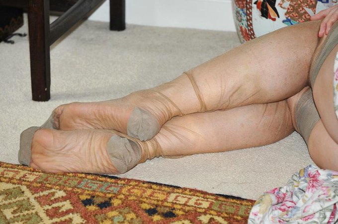showing off my #wrinkled #nylon #legs and #soles   now up at http://t.co/4W15Ugm8yl http://t.co/mUQJ<a href="/tag/wrinkled"class="tags">#wrinkled</a><a href="/tag/nylon"class="tags">#nylon</a><a href="/tag/legs"class="tags">#legs</a><a href="/tag/soles"class="tags">#soles</a>