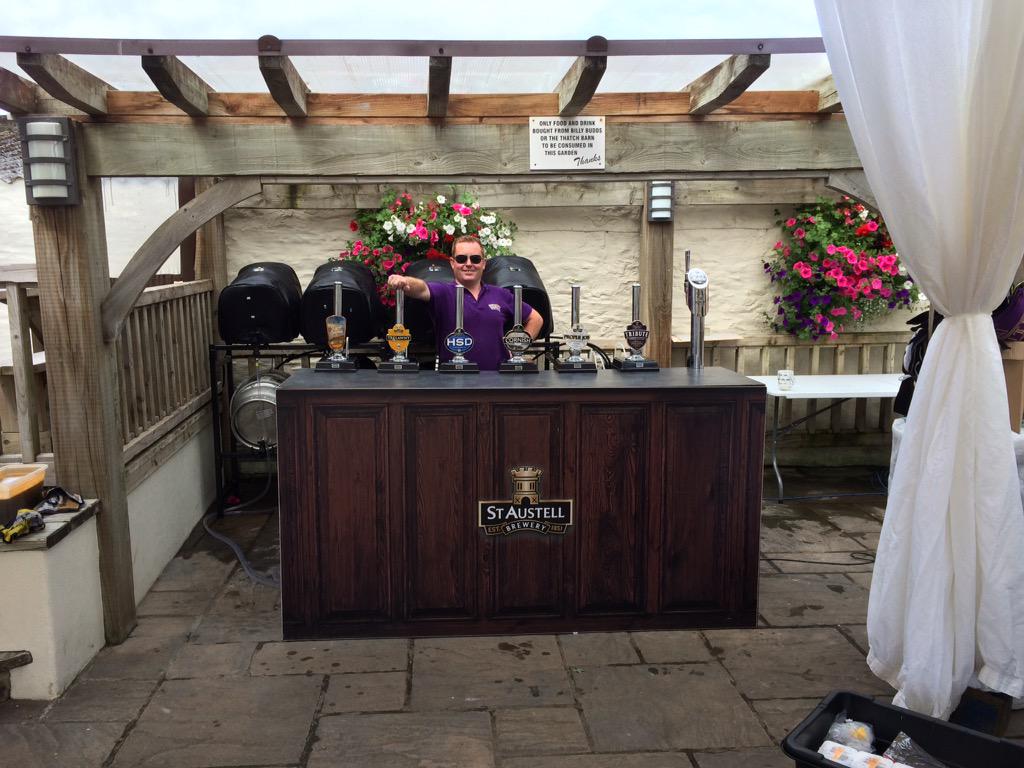 EvolutionCellar's tweet photo. @JonBuzbyFoster @chuckharris100 @StAustellBrew #enjoytheparty http://t.co/NpfnZE7vPc