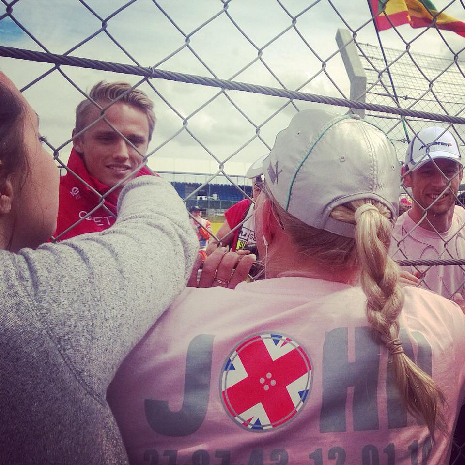 NatashaMayde's tweet photo. Can't wait now #BestFans #McLarenHonda http://t.co/DRyXvi7u4p
