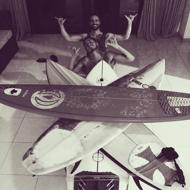 surf_shots's tweet photo. RG @christian.deakin.onelove: #surf #surfing #bali #uluwatu #sanur #kuta #caangu http://t.co/MHmmkQVPWS http://t.co/3hONrOh4KJ