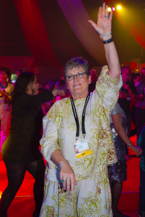 MTPinelli's tweet photo. Kerrie Macpherson-rock star! She helped develop @EY_WinningWomen, now in 25+ countries #WomenFastForward #GWBAC #DWEN http://t.co/fCpJPc1QyJ