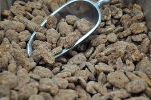 MillerPecan's tweet photo. Cinnamon Sugared Pecans http://t.co/4lHBf8Shty http://t.co/I5xkFoUloZ