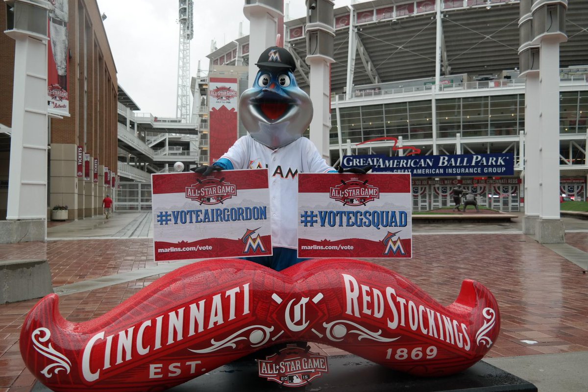 Marlins's tweet photo. Watch Billy take over NYC & Cincinnati to remind fans to #VoteGSquad & #VoteAirGordon: http://t.co/rtdfYvbdwE http://t.co/Ja3Si5XjG7