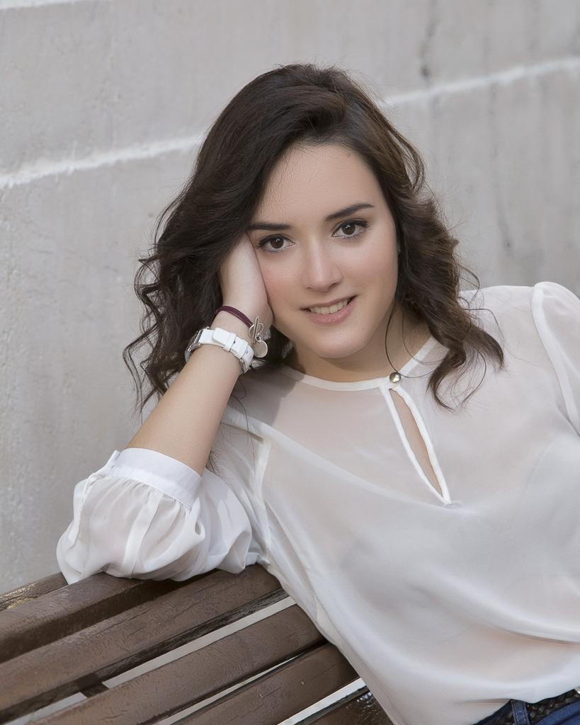 AnaaisOlmo's tweet photo. Ese momento en el que una simple mirada basta. #hablacontumirada http://t.co/7SPK4TfhOL