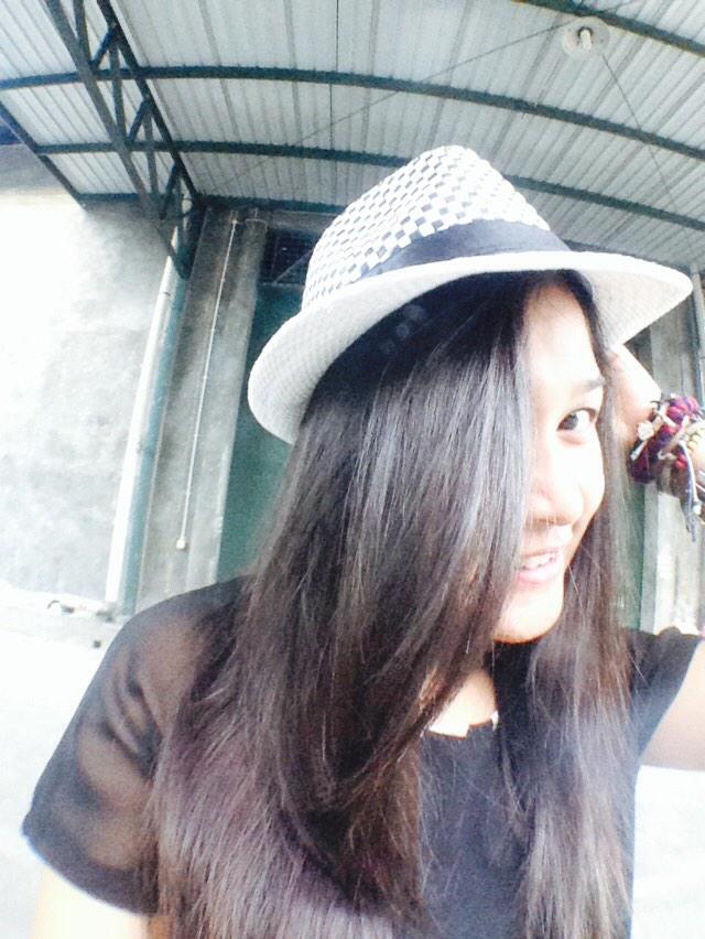 sarihogi's tweet photo. Jelong2 http://t.co/yv38SliQFk