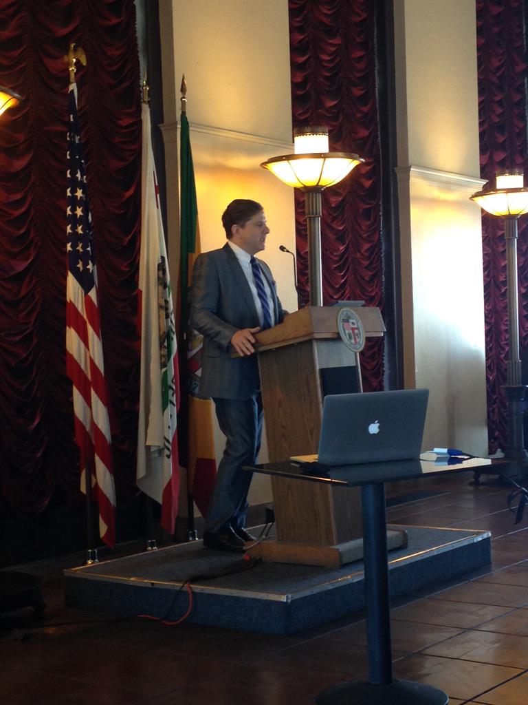 ClimateResolve's tweet image. Hearing LA controller @RonGalperin talk the value of data: how much we spend, water savings, CO2 emissions #P2PLA