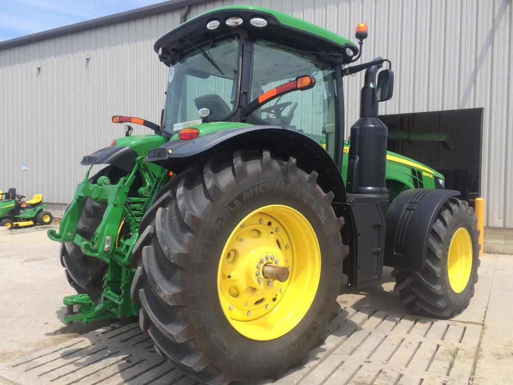 Demo JD 8245R ready for action. Jason.heczko@premierequipment.ca