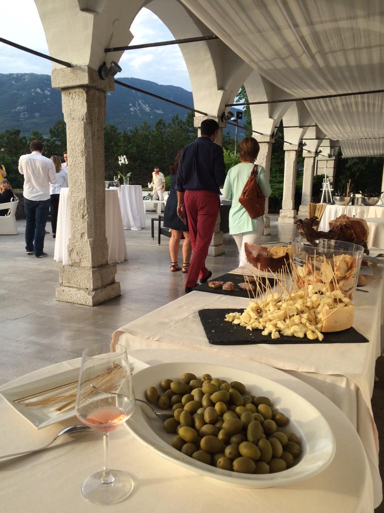 RitaTakaro's tweet photo. #winelover hangout in #Slovenia. Perfect day in a perfect place with lovely people! @winelover_bot Miss u @TheWineHub http://t.co/TtcLM7EkSB