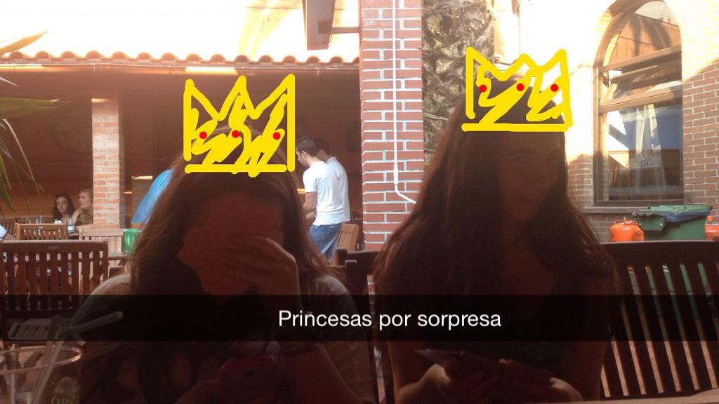 andreagvillar's tweet photo. @andreafueyo97 @lucialvarezf 💁💁💁 http://t.co/edOI6Mfhdk