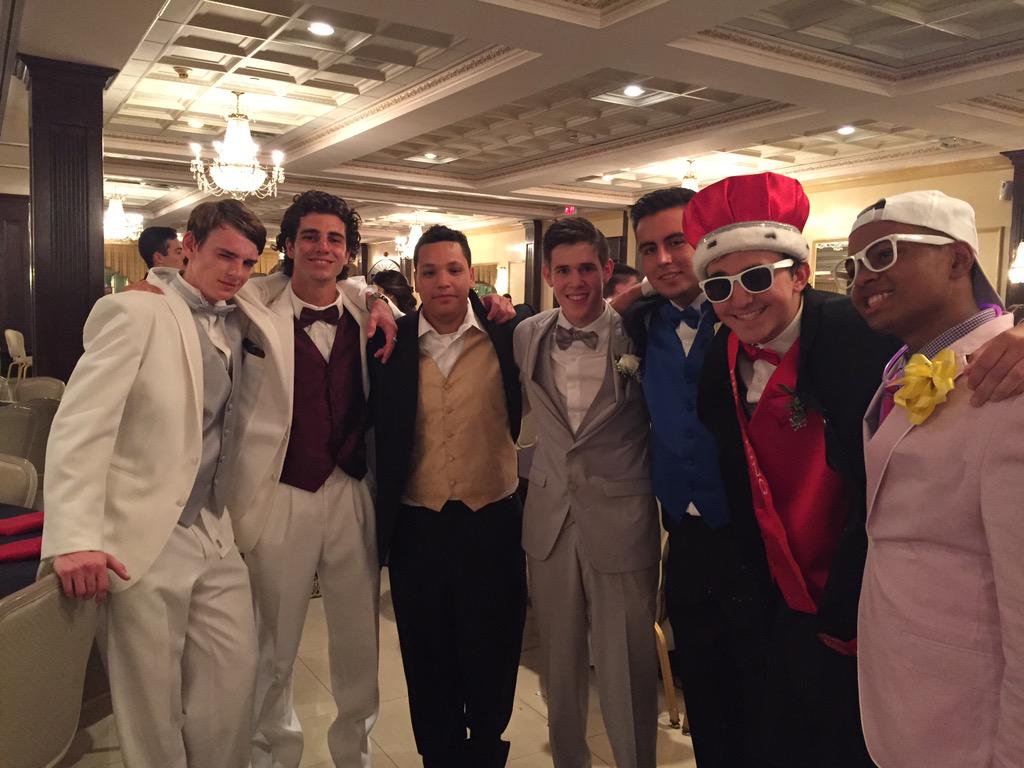 NickEcheverria's tweet photo. When the whole squad be looking fresh af #PromKing2k15 http://t.co/N8NSBMZgJR