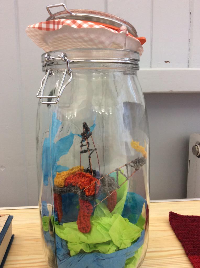 Never mind ships in bottles. Rigs in a Jar. #ThinkUhi <a href="/ahrcconnect/">AHRC Connect</a> <a href="/repButetown/">Represent Butetown</a> <a href="/NorthMerthyr/">RepresentingNMerthyr</a> <a href="/repdennistoun/">Represent Dennistoun</a>