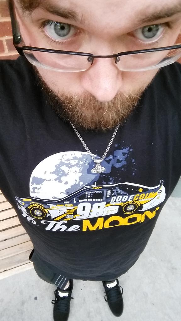 rowleydg's tweet photo. Rockin' the #dogecar Dogecoin shirt and new kicks purchased with Bitcoin through @PurseIO!
#dogefamily http://t.co/wA88XS2MYi
