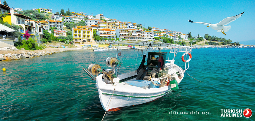 TK_TR's tweet photo. Popüler bir turizm destinasyonu olan Yunanistan’ın kuzeyindeki Halkidiki yarımadasına seyahat etmenin tam zamanı! http://t.co/cAAipBZzHw
