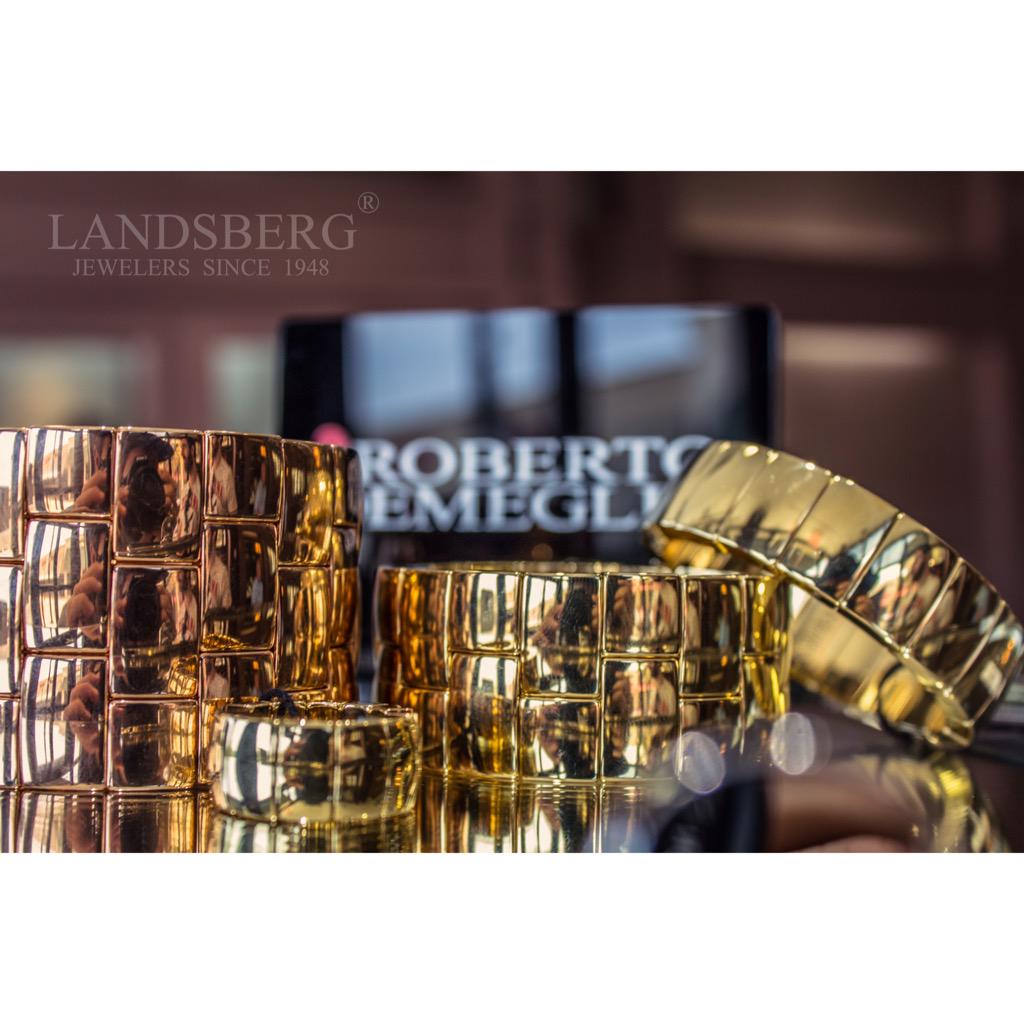 LandsbergJewels's tweet photo. Aura collection by @RobertoDemeglio in Yellow &amp; Rose gold. Stunning! 
Photo by: @victorrobertof #jewelry #bracelet http://t.co/fJiLGTVAYw