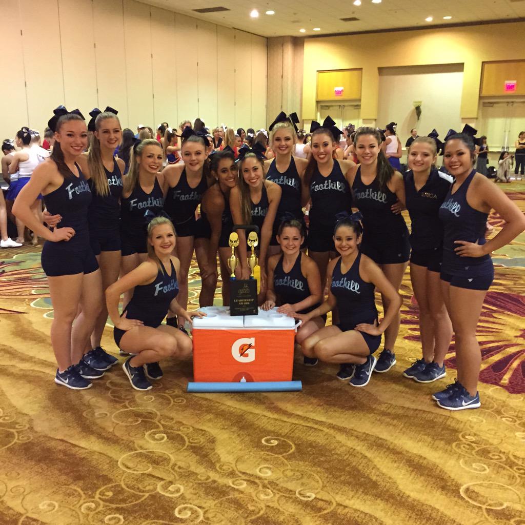 Foothill_Dance's tweet photo. Had so much fun at camp!!! Thanks @UDAnews ๐ #leadershipaward #UDAncingInTheDesert http://t.co/uMeQUniiSt