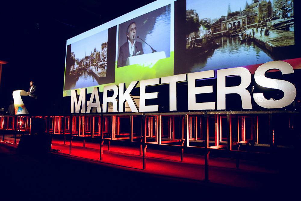 MarketersLatam's tweet photo. Te invitamos a hacer un tour 360° de lo q fue #Marketers15 haciendo click en el siguiente link http://t.co/C8kBJEv0r3 http://t.co/hp7VMSPfOQ