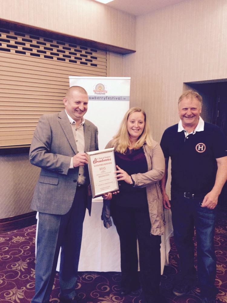 AshdownParkGM's tweet photo. Congrats @bernievfinn http://t.co/SqefDHoDwa