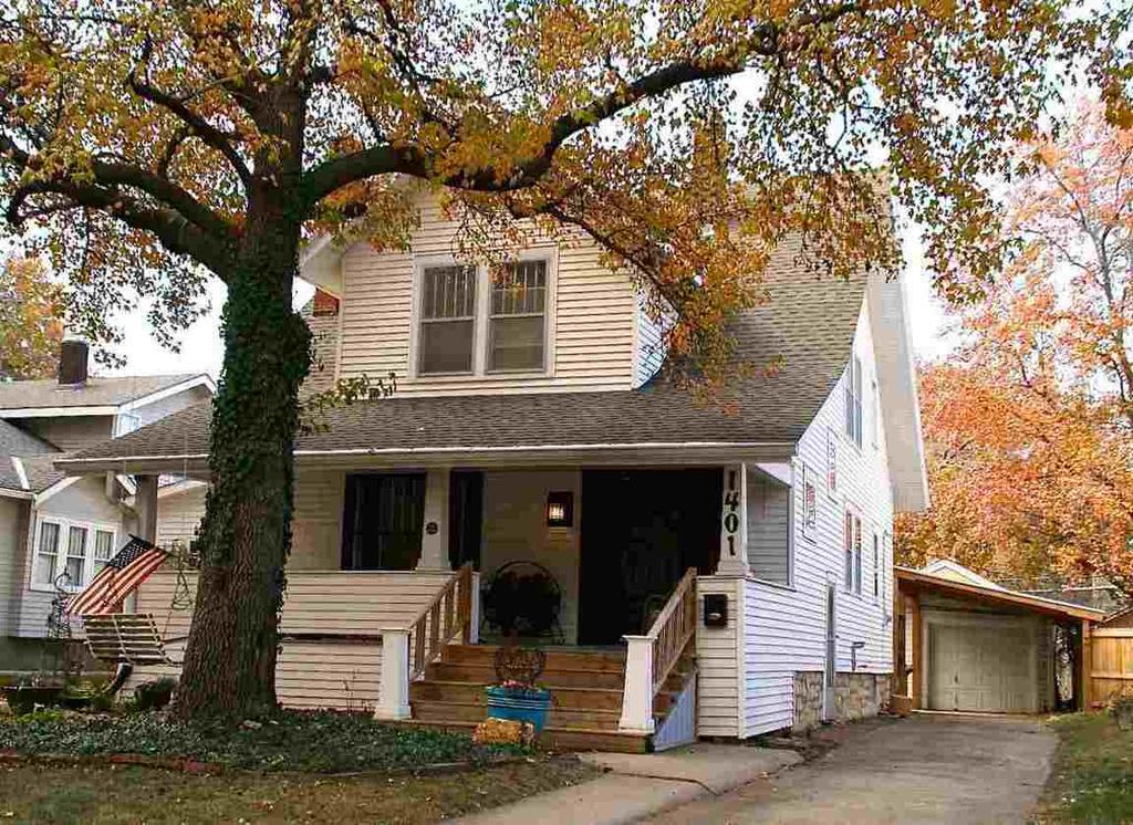Hello <a href="/CollegeHillNA/">College Hill NA</a>, the Eliot's have arrived!
