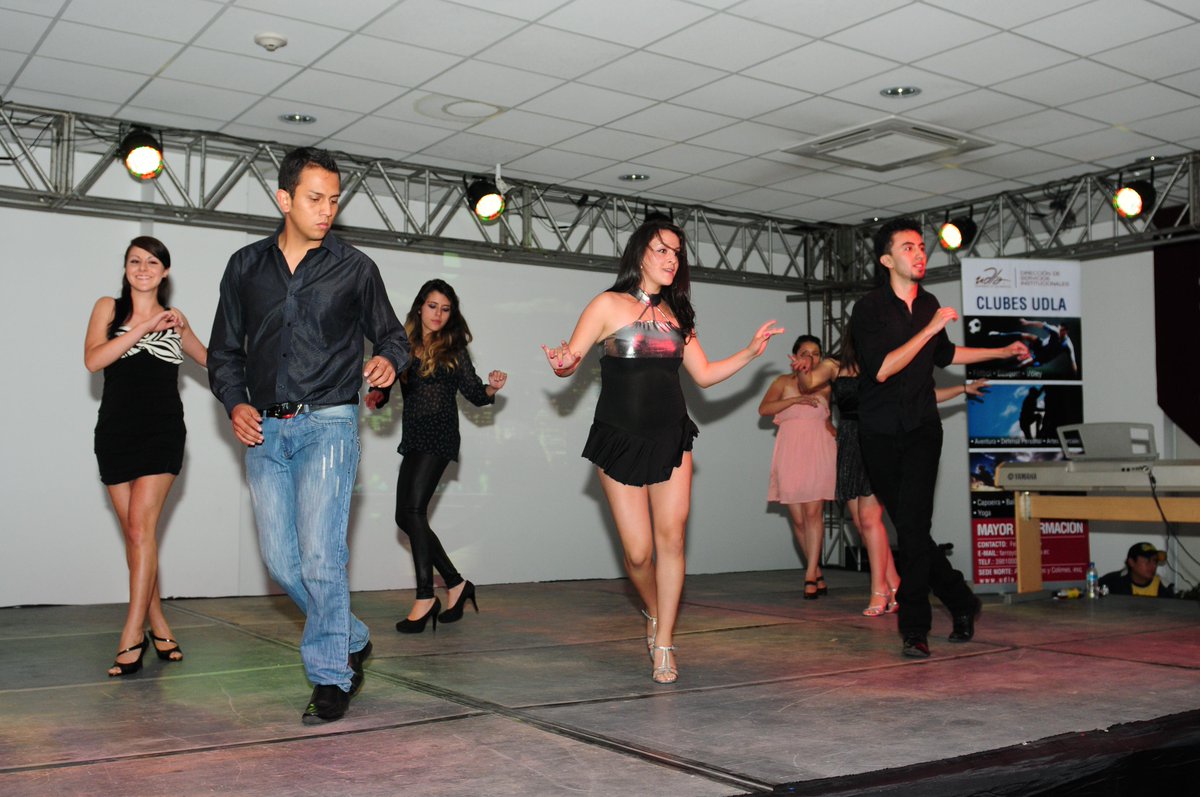 ggjven's tweet photo. #clubesUDLA #RitmosTropicales http://t.co/eotXDVZOGJ