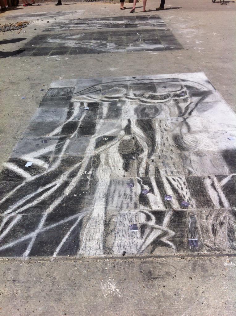 iozzi's tweet photo. @LonghillSchool. Hot days drawing! http://t.co/HLw0RO4yzI