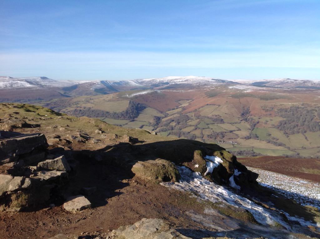monwalksfest's tweet photo. challenge walk 3 peaks - Blorenge,Sugar Loaf, Skirrid this Sat.@OffasDykePath @NatResWales http://t.co/37yhqRCCTZ http://t.co/Qg4wM9bNOf