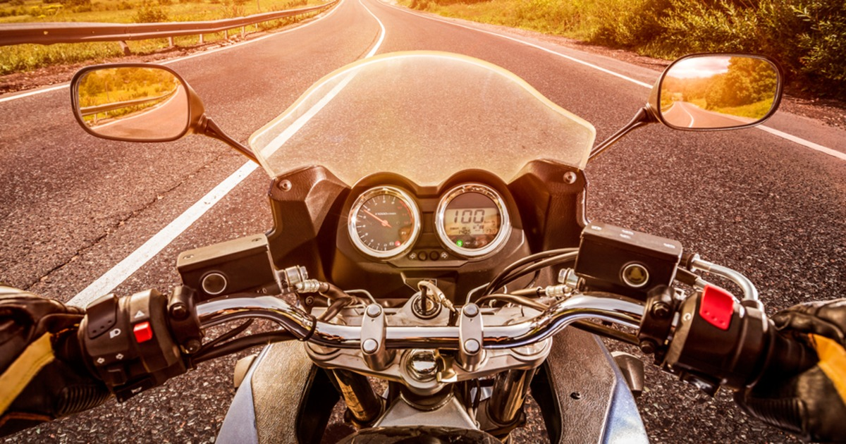 CFMInsurance's tweet photo. New to riding a motorcycle? 10 safety tips for beginners: https://t.co/YYxQuZUqLA http://t.co/3ylVatlyg5