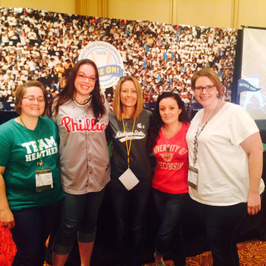 HeathergrlO's tweet photo. 5 of the 6 Heathers. #heathers #DIBatterup http://t.co/G7D3cMaBey