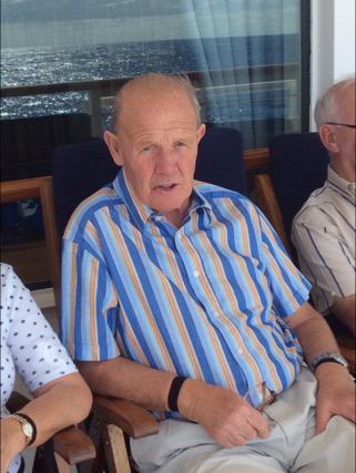 amyquinn91's tweet photo. Wishing the #grandad a very #happybirthday xoxo http://t.co/W5hmKfqE1i