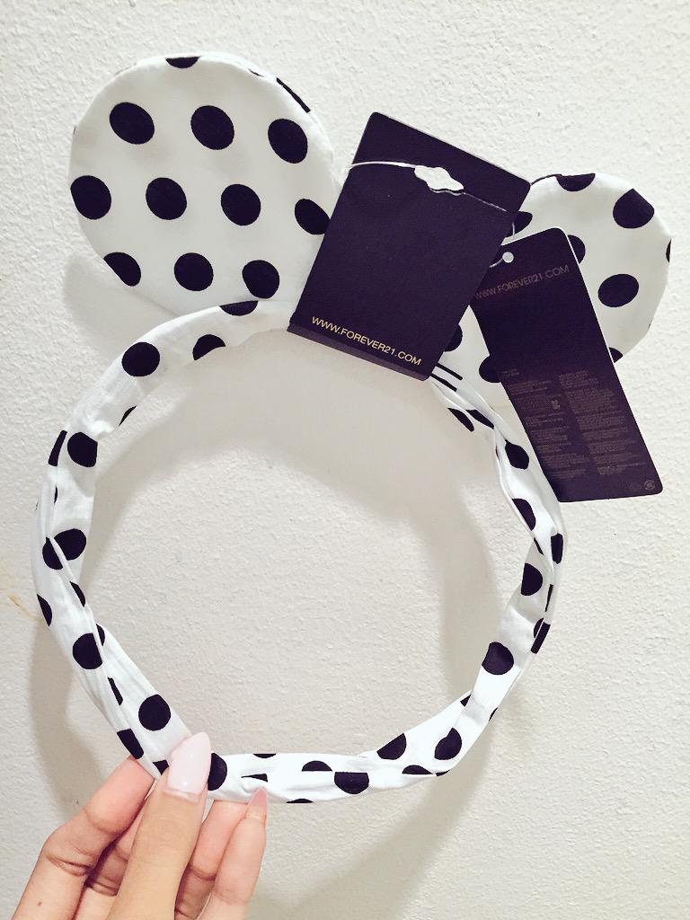 TheLexiNoel's tweet photo. Yay or nay???? 🐨🙊✨😚💘 #ShoppingwithLexi #prbeautybash http://t.co/iD8KgwdGdQ
