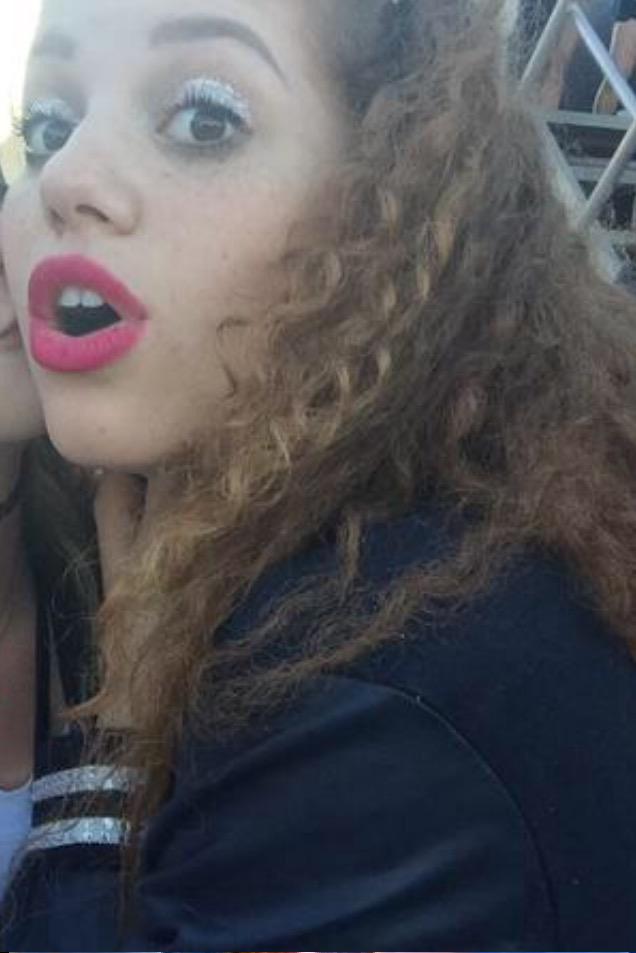 hawaiilox's tweet photo. My face when bae be looking fine 😂 @MahoganyLOX http://t.co/Q1lfqmTYJW