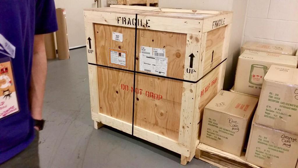 codame's tweet photo. #modbod3d equipment arrived just in time for the #codeconf after party @github http://t.co/kkQSjELbbG