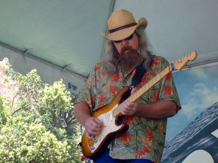 RI-born guitar legend (and Billy Gibbons twin) Les Dudek @ Chan's on Fri. More on Les here...bit.ly/1JmjHLi